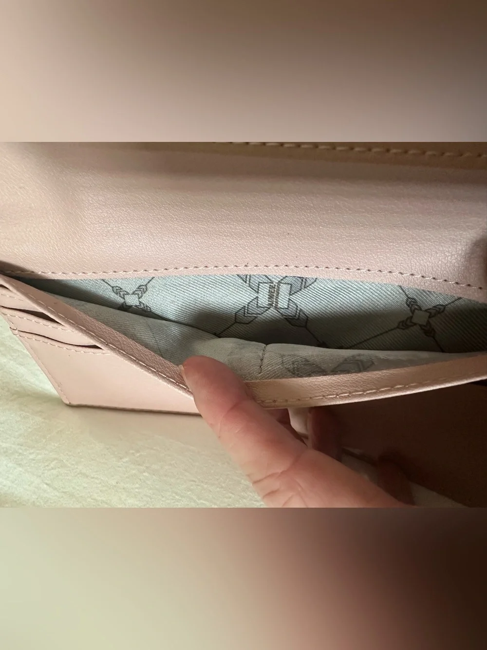 Aimee Kestenberg‎ Marietta Pale Pink  Vegan Leather Wallet
